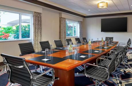 Four Points by Sheraton & Conference Center - 13