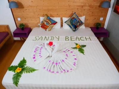 Sandy Beach Bungalows - 39