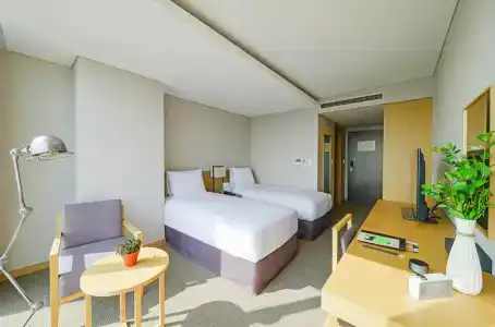 Best Western Harbor Park - 5