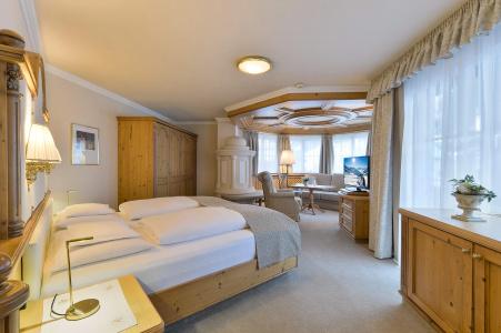 Trofana Royal - 3
