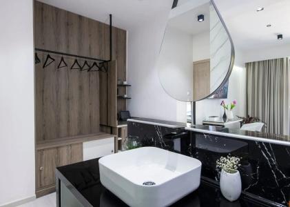 xSuites - 24