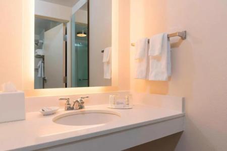 SpringHill Suites North - 30
