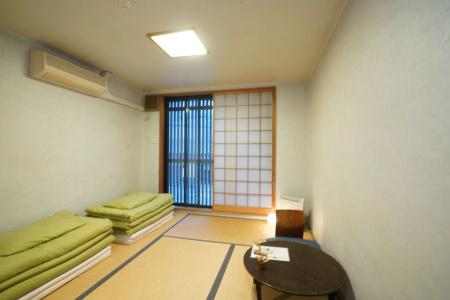Kyoto Guesthouse Lantern - 10