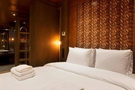 Manzo's Suites - 31
