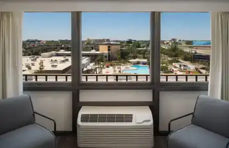 Avanti Palms Resort And Conference Center - 27