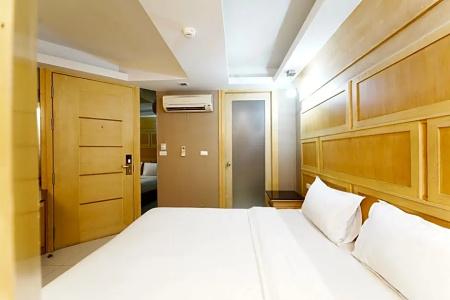 Smart Suites - 103