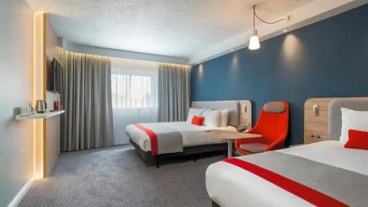 Holiday Inn Express Oxford Kassam Stadium, An Ihg - 49