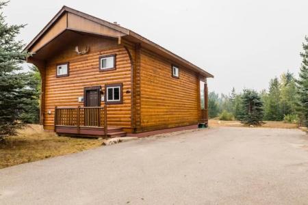 Glacier House & Resort - 143