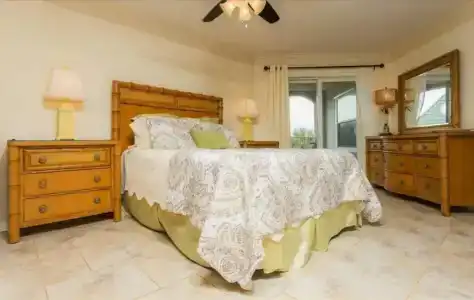 Hibiscus Oceanfront - 64