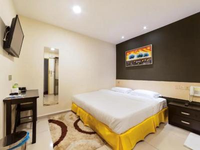 One Avenue - 73