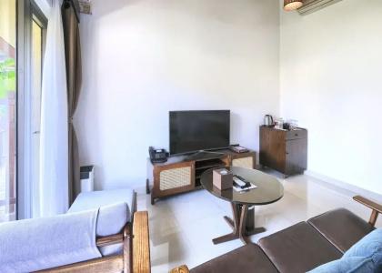 The Blossom Resort – Onsen & Foot Massage Inclusive - 384