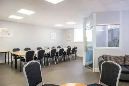 Comfort Inn Birmingham - 12