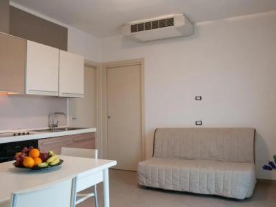 Residence Art - 16