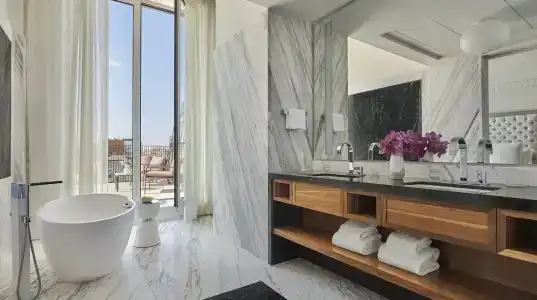 Four Seasons Madrid - 22