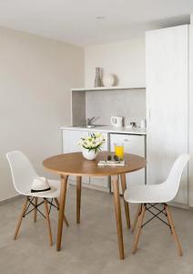 Louis Paphos Breeze - 39