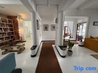 Prince of Galle (inside the Fort) - 31