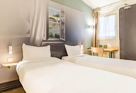 b&b hôTel Tours Nord 1 Val De Loire - 2