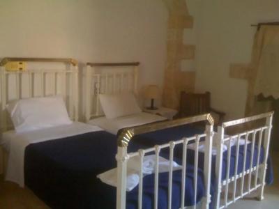 Oasis Guesthouse - 24