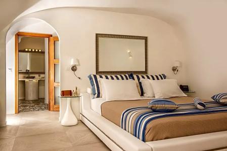 Elite Luxury Suites - 104