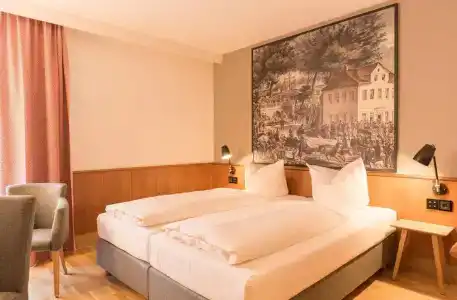 Bayerischer Hof - 74