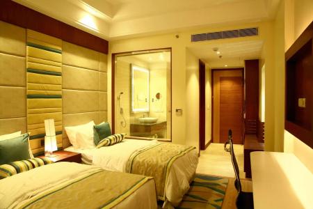 The p l Palace - 3