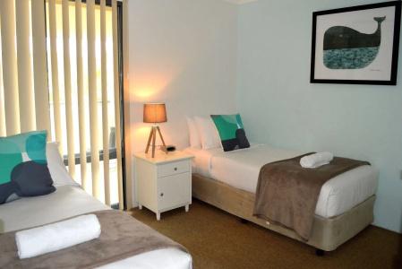 Outrigger Bay - 4