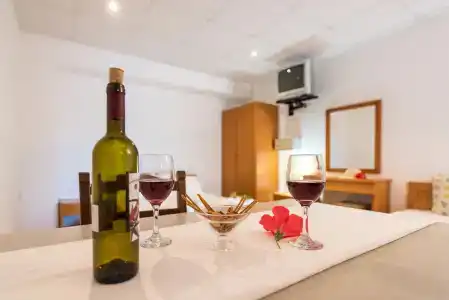 Koukounaria & Suites - 19