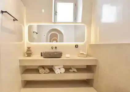 Luna Santorini Suites - 168