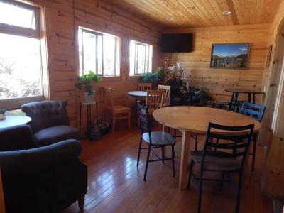 Alpine Inn - 25