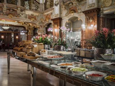 Anantara New York Palace Budapest - 13