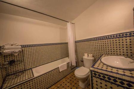 Riad Sara - 7