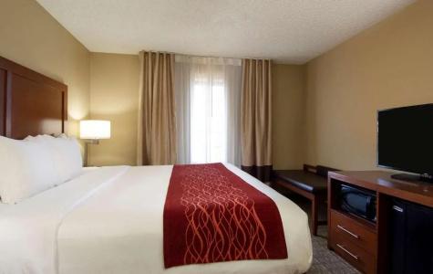 Comfort Inn Santa Fe - 66