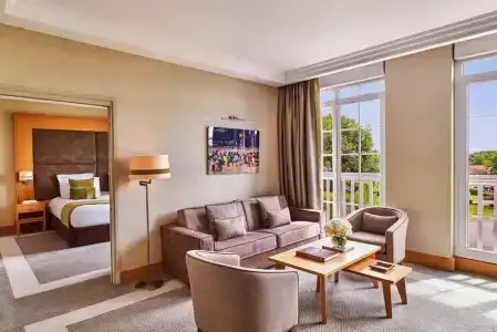 Hôtel Barrière L'Hôtel du Golf - 77