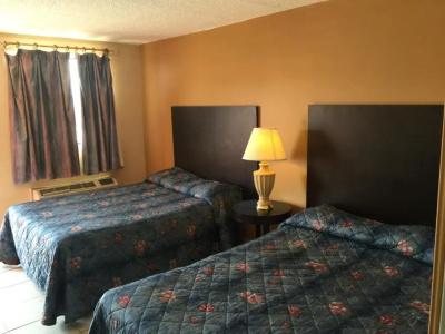 Cloud 9 Inn - 41