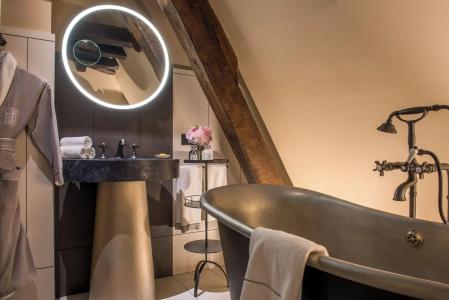 Cour des Vosges - 22