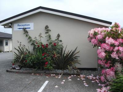 Scenicland Motels - 0
