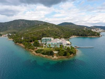 Xenia Poros Image - 11