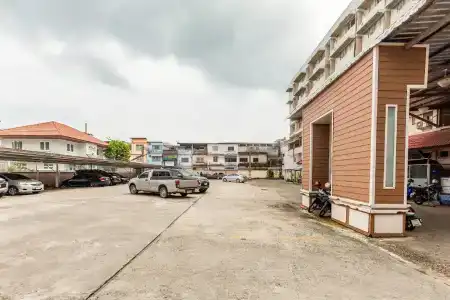 Oyo 441 Grand Thara - 13
