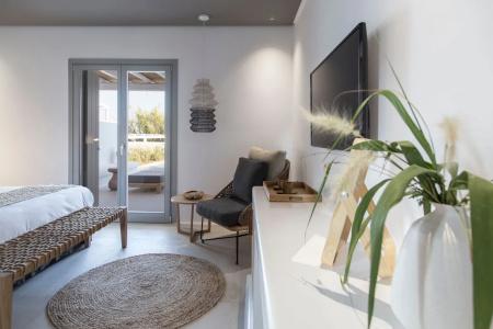 Adorno Beach and Suites - 102