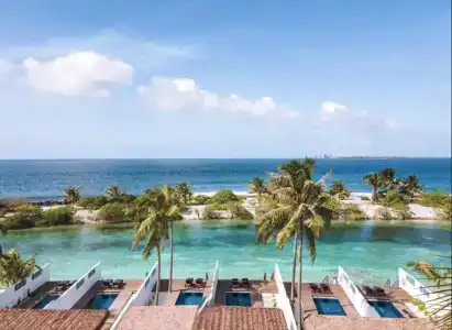 Paradise Island Resort & Spa - 100