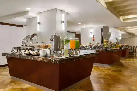 Grand Regency - 43