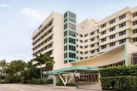 Radisson Miami Beach - 0