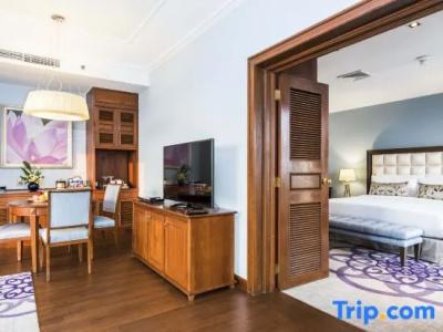 Chatrium Royal Lake Yangon - 295