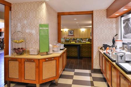 Hampton Inn & Suites by Hilton University NW - 32