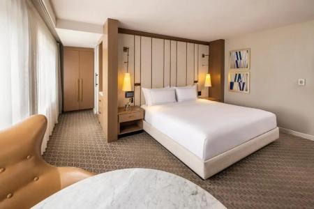 The Statler Dallas, Curio Collection By Hilton - 75