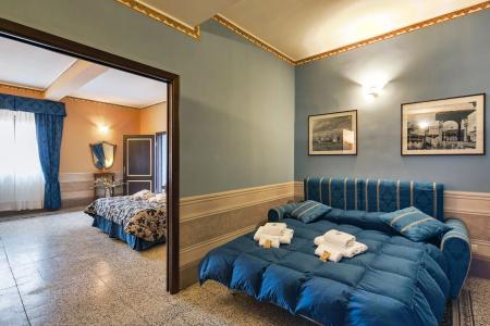 I Portici Boutique - 5