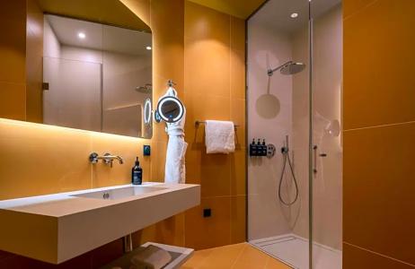 Radisson Blu 1835, Cannes - 120