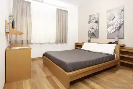 Del Viale - 1