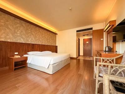 Golden Beach Pattaya - 53