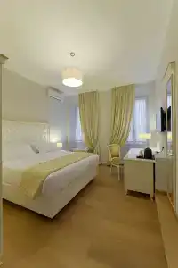Gravina Suite Frattina - 17